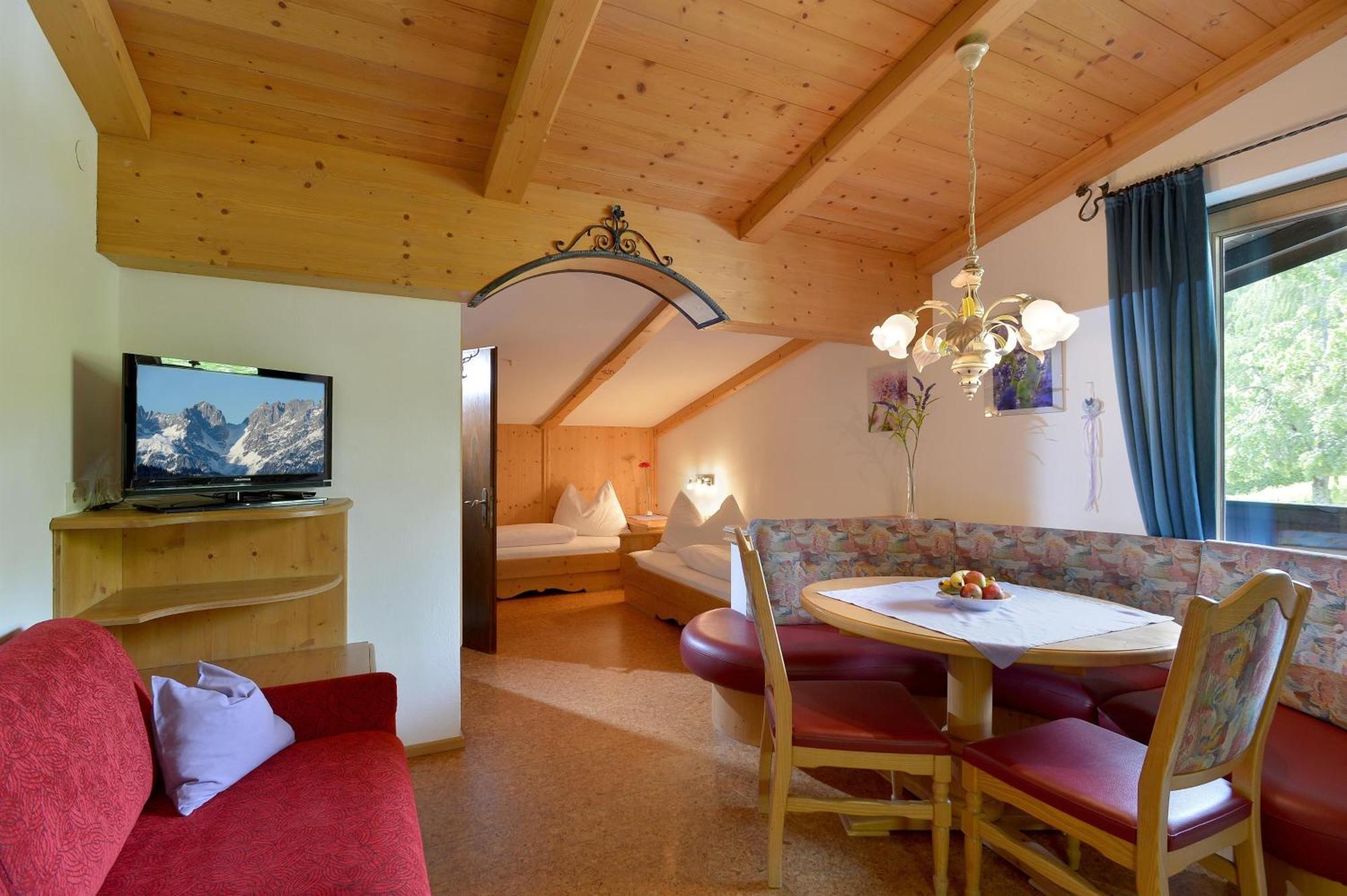 Ferienwohnung Alpenresidenz Unterrainer Ellmau Zimmer foto